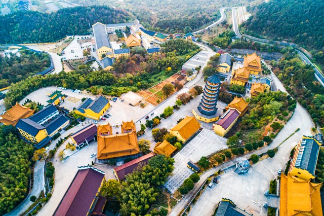 江宁怎么样：从古老文明到现代繁华，这里正以惊人速度蜕变，你准备好见证奇迹了吗？