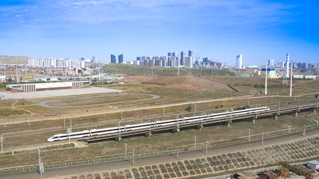 兰州到临夏多少公里？150.7公里的路程，一段充满惊喜与期待的旅程，你准备好探索这条路上的故事了吗？