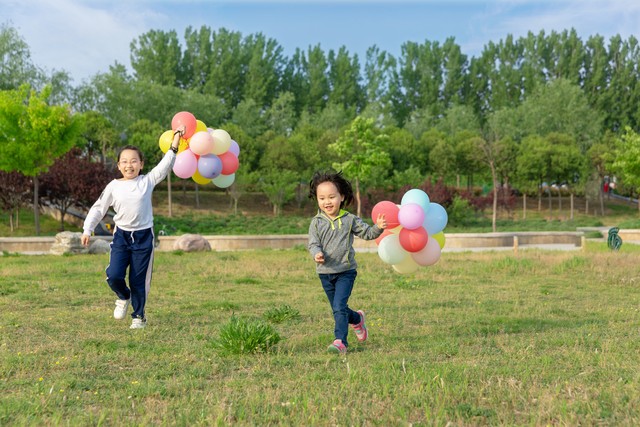 成长的快乐天：那些年，我们笑得比太阳还要灿烂