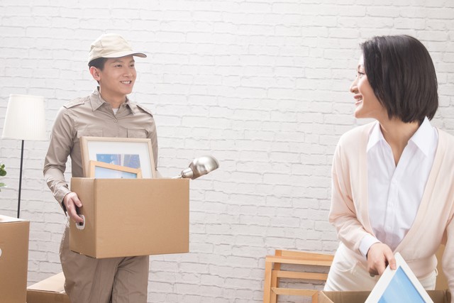 上海哪里有特殊服务？揭秘这座城市的温暖角落